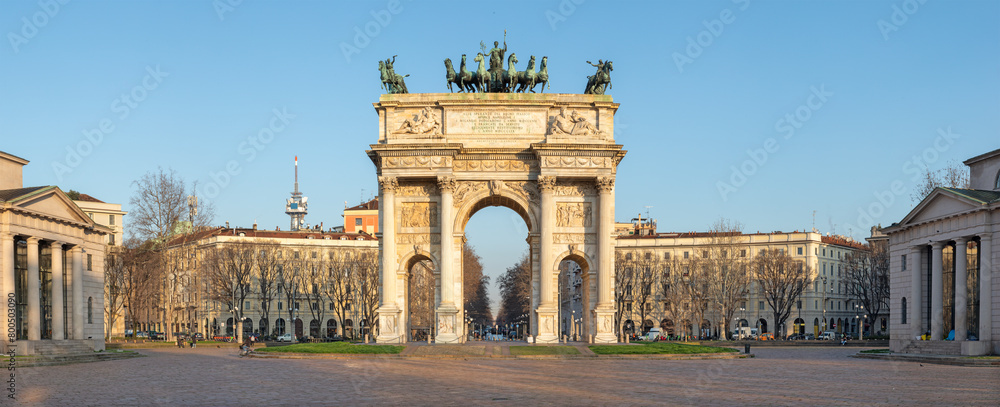 Fototapeta premium Milan - Arco della Pace - Arch of peace in the morning ligt.