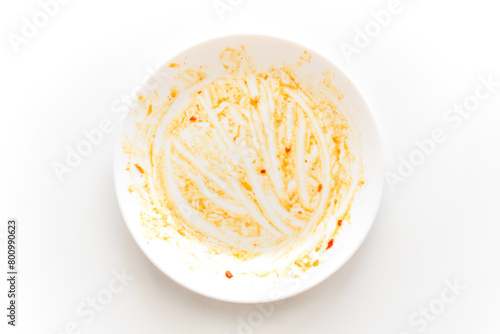 Papier peint Dirty plate with sweet and chilli sauce stains food leftover on the table
