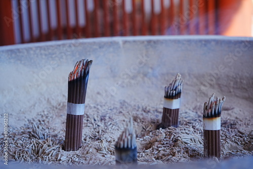 Burning Incense Sticks at Yakushiji Temple in Nara, Japan - 日本 奈良 薬師寺 お線香