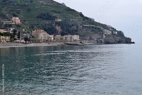 Maiori - Scorcio del lungomare dal porto