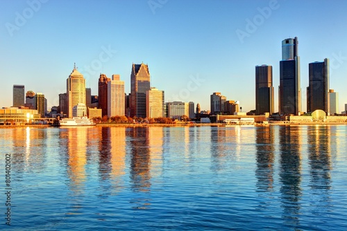 Dynamic Detroit: Immersive 4K image of Michigan's Largest City and Key Port on the Detroit River © Nadia