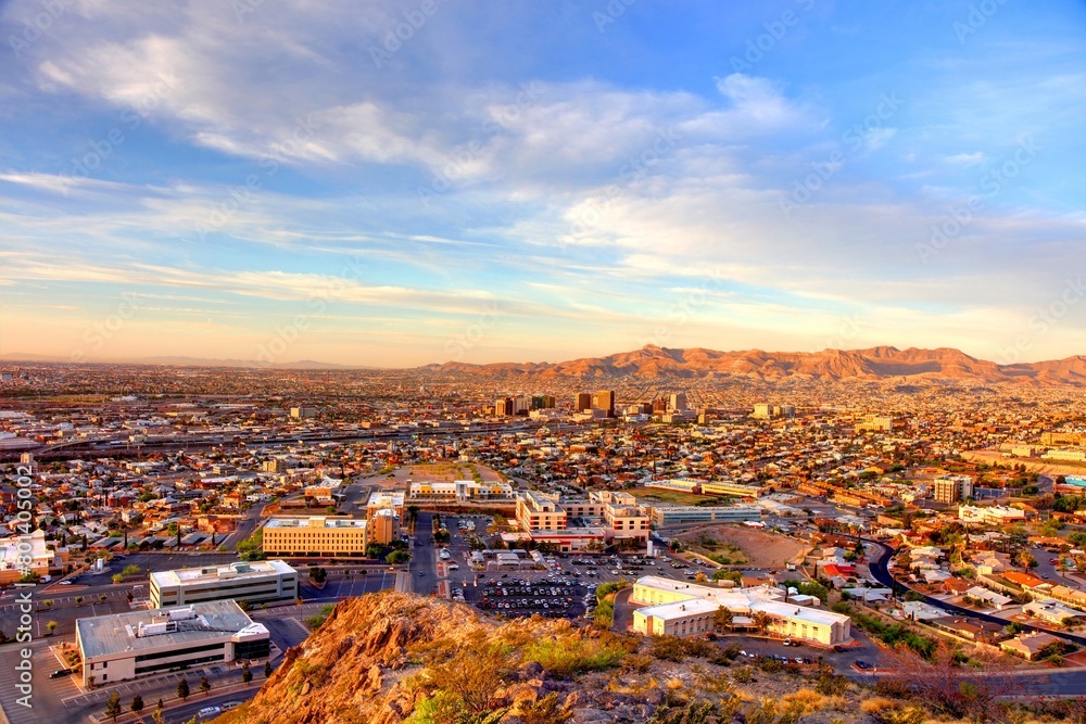 Border City Vibes: 4K image Tour of El Paso, Texas - Where Culture and History Meet on the Banks of Rio Grande
