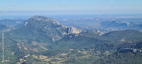 Les gorges de Galamus vues depuis le sommet du Bugarach