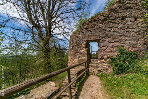 Spring hike to the Alttrauchburg castle ruins via the Sonneckgrat in the Allgau © mindscapephotos