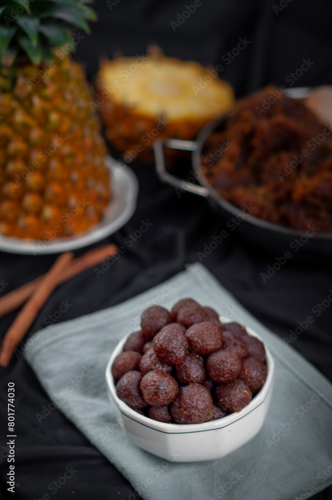 pineapple jam that can be used as an ingredient to make cakes pineapple jam that can be used as an ingredient to make cakes