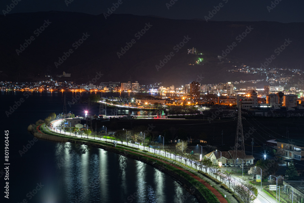 Fototapeta premium 諏訪湖の夜景