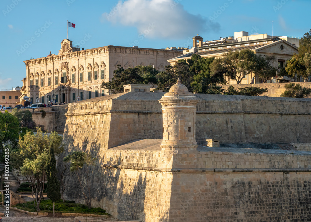 Entrance to the fortified old town of the Valletta coming from the Grand Harbour, Valletta (Il-Belt) the capital of Malta Entrance to the fortified old town of the Valletta coming from the Grand Harbour, Valletta (Il-Belt) the capital of Malta