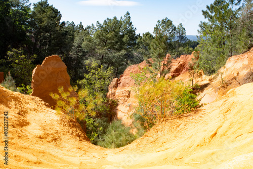 Le Lubéron, pays des ocres