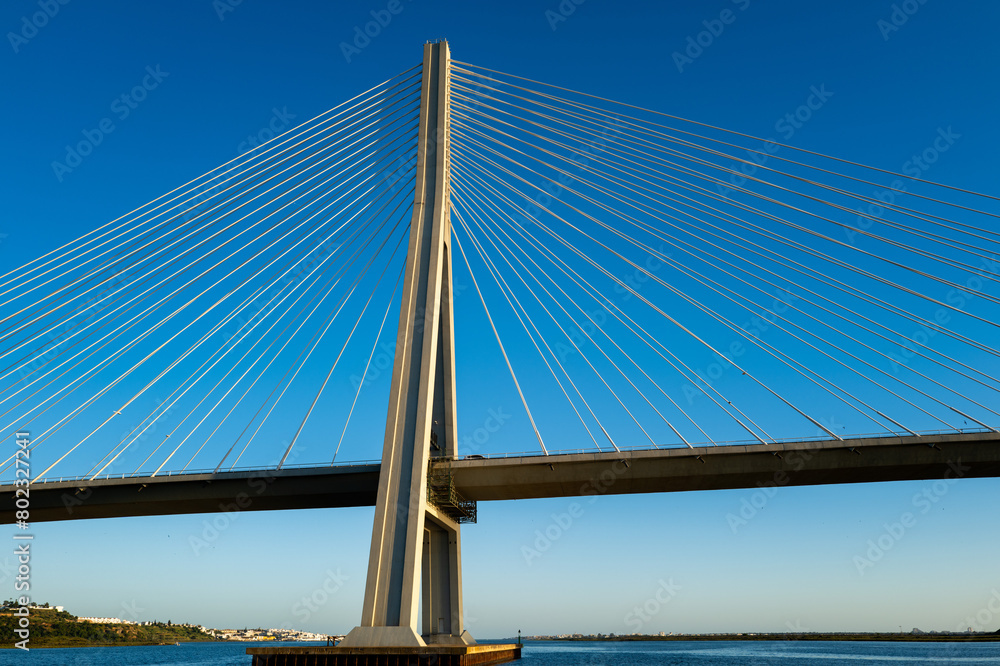 Puente internacional entre España y Portugal Puente internacional entre España y Portugal