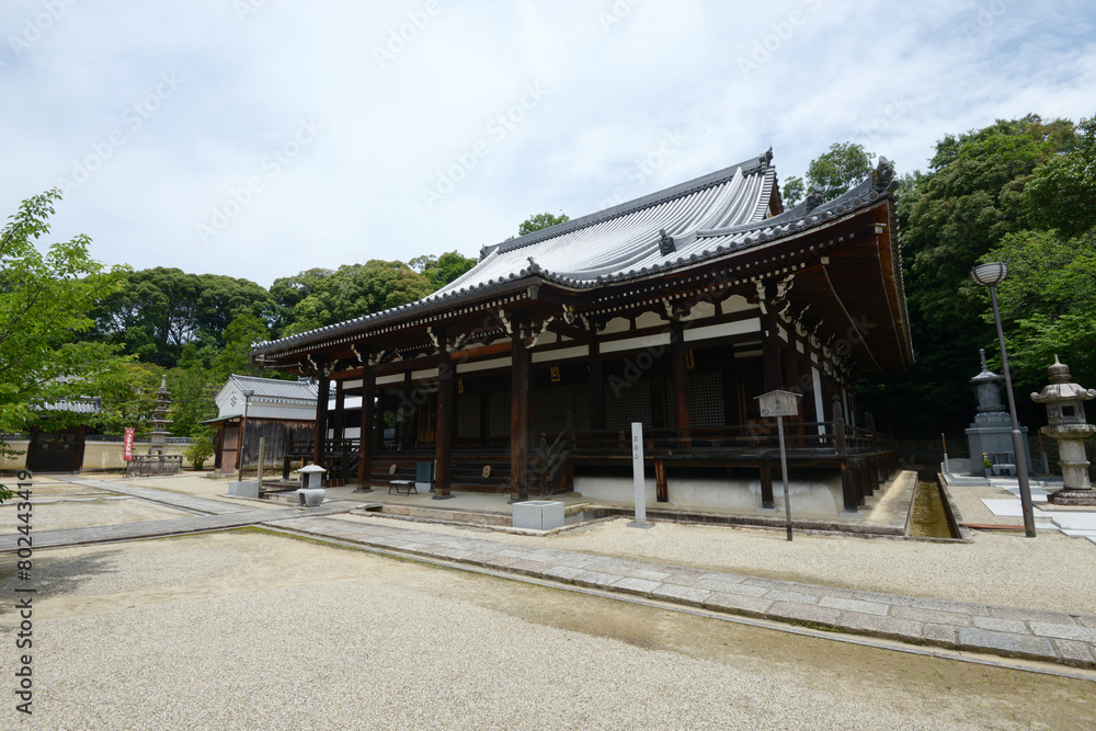 宝塔寺　本堂　京都市伏見区深草