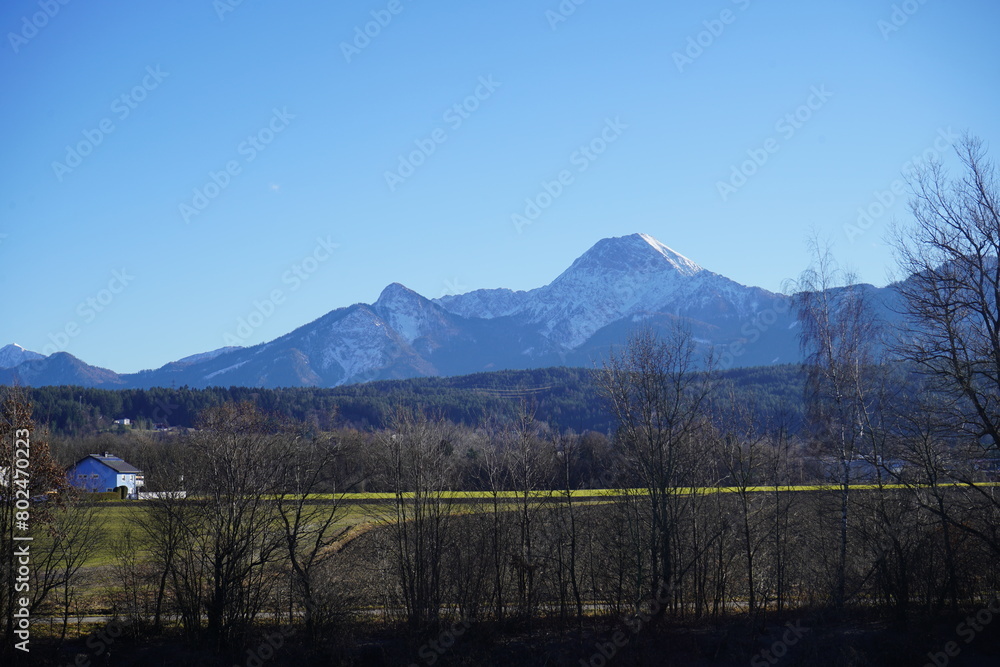 Fototapeta premium lake in the mountains