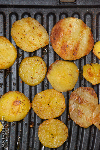 the recipe for fried potatoes on the grill