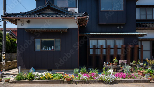 家の花壇 photo