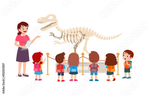 little kid and friends visit museum to watch fossil
