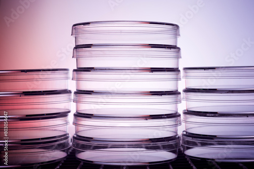 Petri dishes for biological culture research