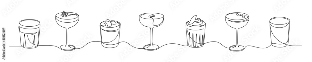 Сontinuous one line drawing of alcoholic cocktail drinks isolated on ...