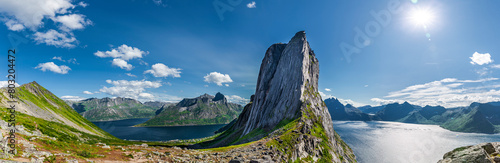 Berggipfel Segla auf der Halbinsel Senja in Norwegen