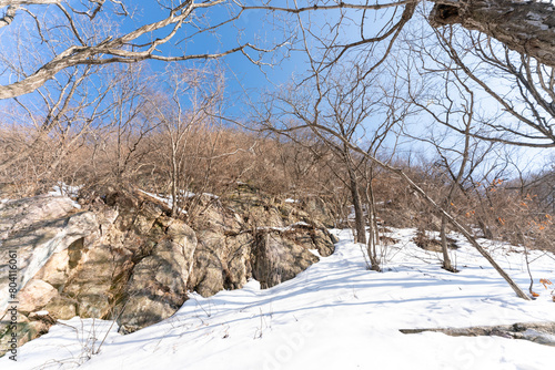 Snow Scenery of Taishi Mountain, Songshan Mountain, Dengfeng Zhongyue, Zhengzhou, Henan during the Spring Festival in the the Year of the Loong，China