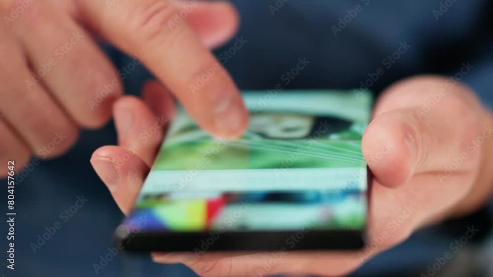 Online Social Media Mobile Phone App Online Social Media Mobile Phone App