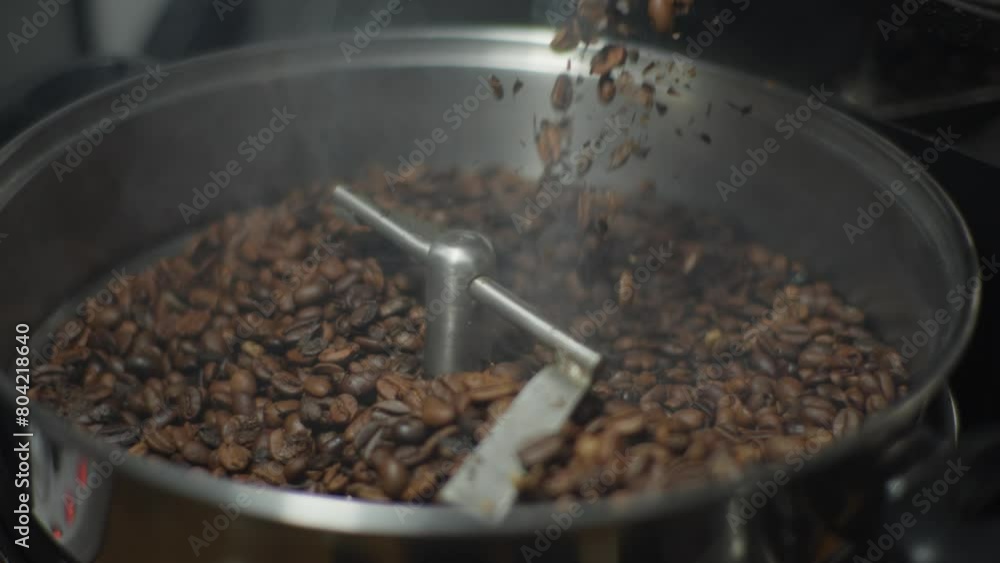 Cooling bin, airflow around coffee beans to rapidly lower temperature Cooling bin, airflow around coffee beans to rapidly lower temperature