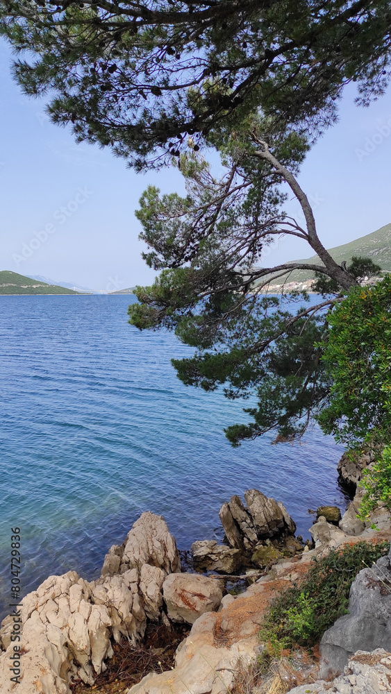 Endless sea stretches to meet the horizon, evoking a sense of peace and tranquility. Endless sea stretches to meet the horizon, evoking a sense of peace and tranquility.
