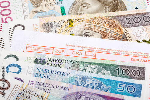 DRA Declaration from Polish Social Insurance Institution - on the background of the Polish Zloty