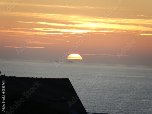 Couché de soleil sur Tredrez Locquemeau photo