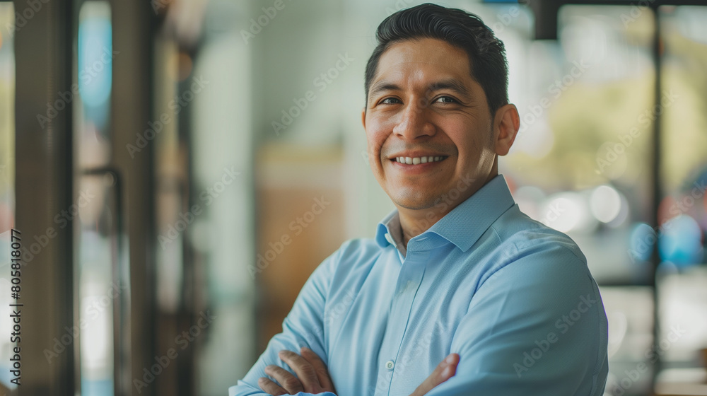 Obraz premium copy space, best job candidate hispanic male, age around 30, indoor business office related background. Succesful hispanic business man. Business concept. Young hispanic man looking for a job.