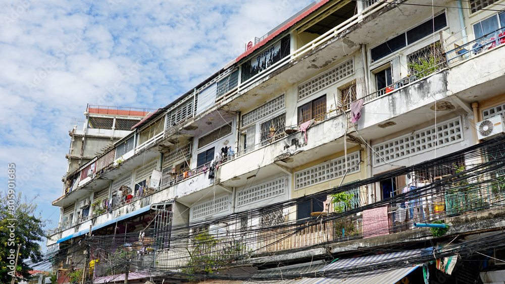 run down houses in phnom penh city center run down houses in phnom penh city center