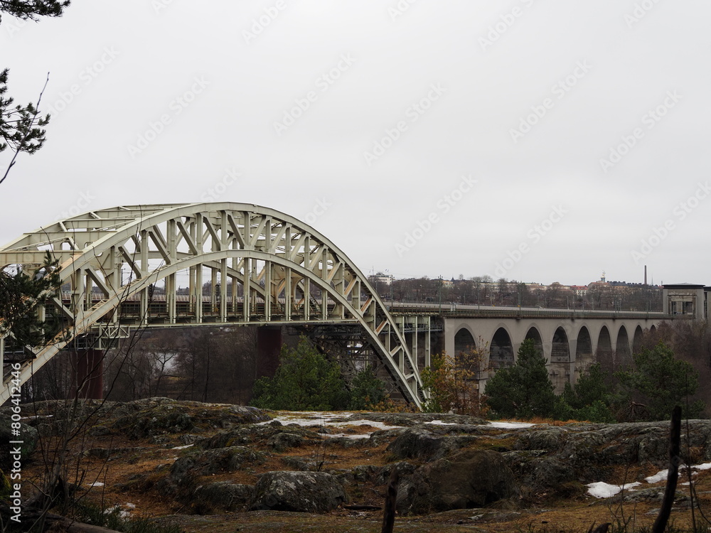 Obraz premium bridge over the river