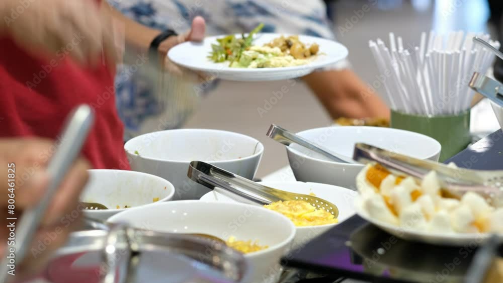 scooping the food, catering, dinner time
scooping the food, catering, dinner time