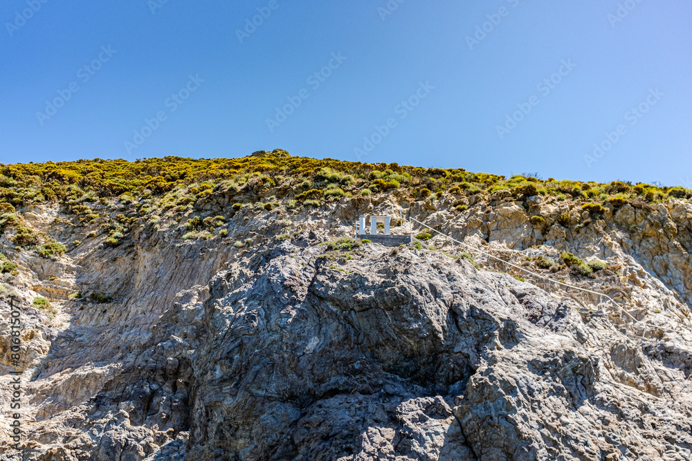 L'altare di San Silverio isola di Palmarola vicino Ponza L'altare di San Silverio isola di Palmarola vicino Ponza