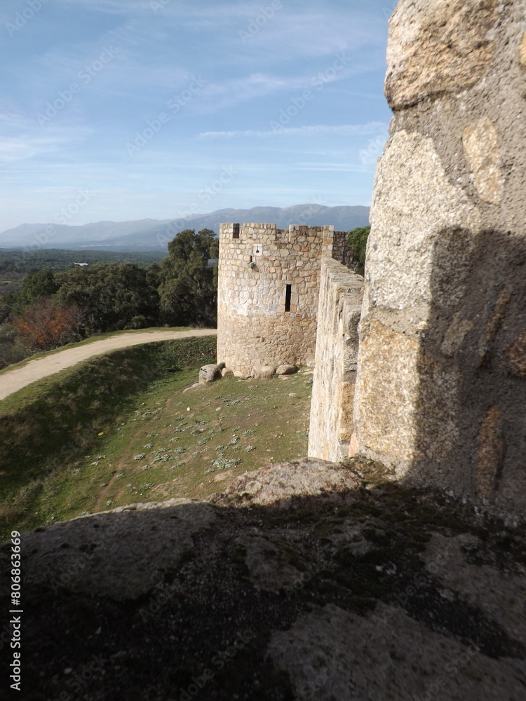 torres de castillo medieval en naturaleza