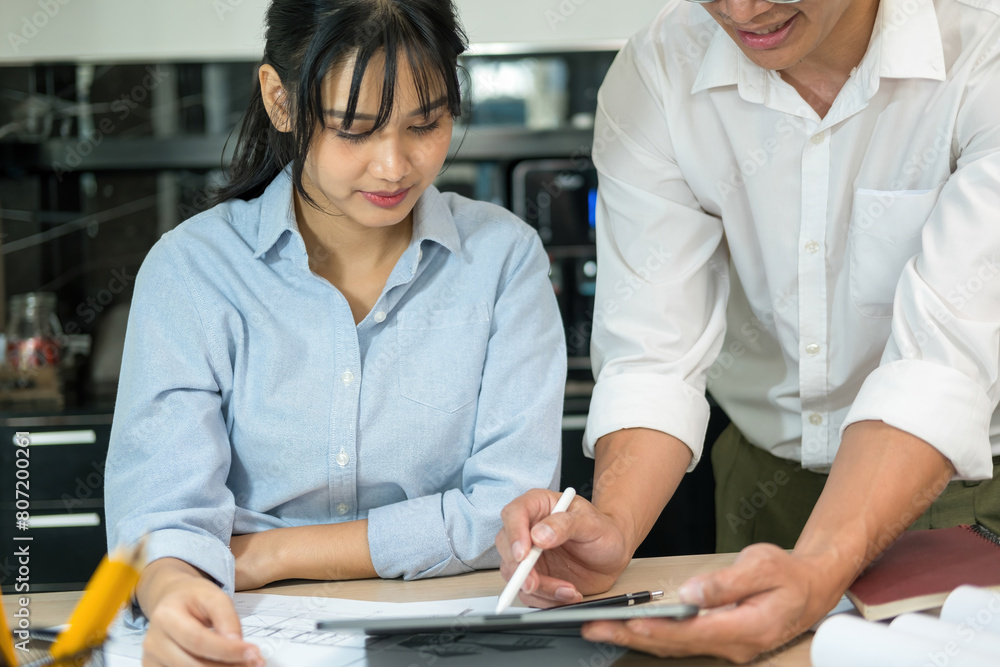 Obraz premium Engineer, architects working together.