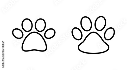 Paw icon set. paw print icon vector. dog or cat paw