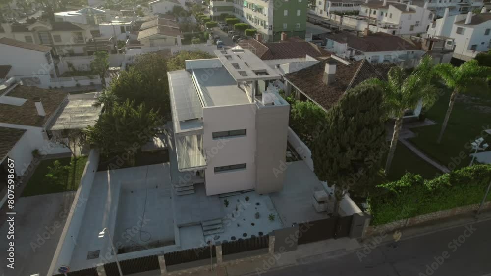 Modern house, 360 rotating drone view, Estate Agent promo Modern house, 360 rotating drone view, Estate Agent promo