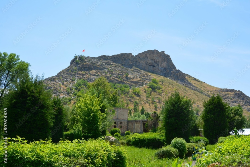 キルギス・オシュのスライマントー聖山 Stock Photo Adobe Stock