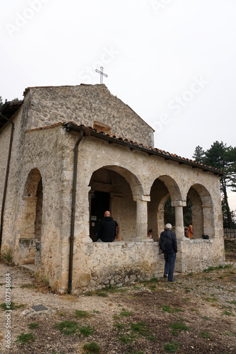 chiesa di Santa Maria Assunta e Oratorio di San Pellegrino, Bominaco, Abruzzo
