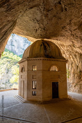 фотографія Sanctuary of Santa Maria infra Saxa also called Tempio del valadier