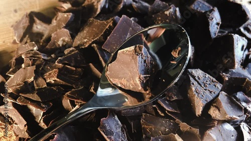 Teaspoon with dark chocolate pieces (ID: 807862039)