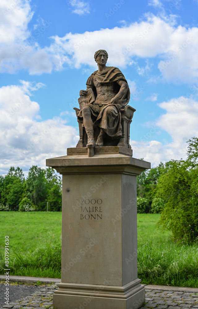 Römerdenkmal Julius Cäsar 2000 Jahre Bonn in Bonn-Beuel am Rhein
