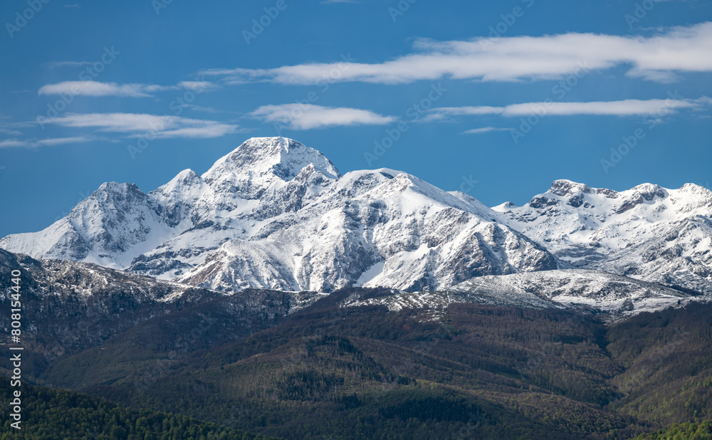 Le Mont Valier  sommet de 2 838 m situé dans les Pyrénées ariégeoises
