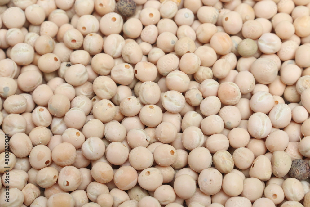 Whole Yellow Pea bean on shop for sell Whole Yellow Pea bean on shop for sell