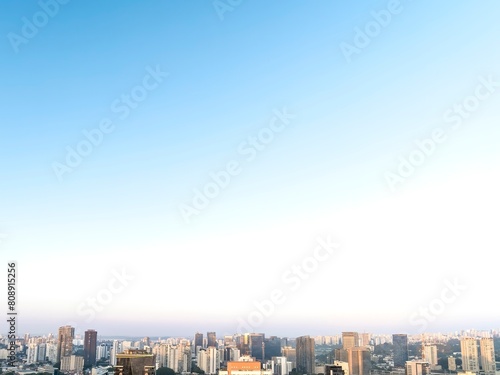 Fotos aéreas da região do Brooklin em São Paulo. Zona Sul, ao amanhecer, e também o skyline dos prédios mais modernos.