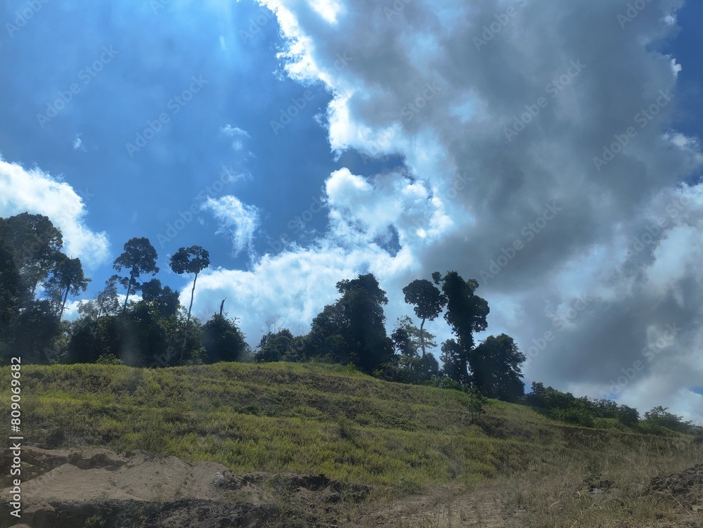 Fototapeta premium clouds over the mountains