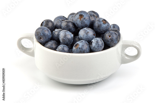 Blueberries, isolated on white background © GSDesign