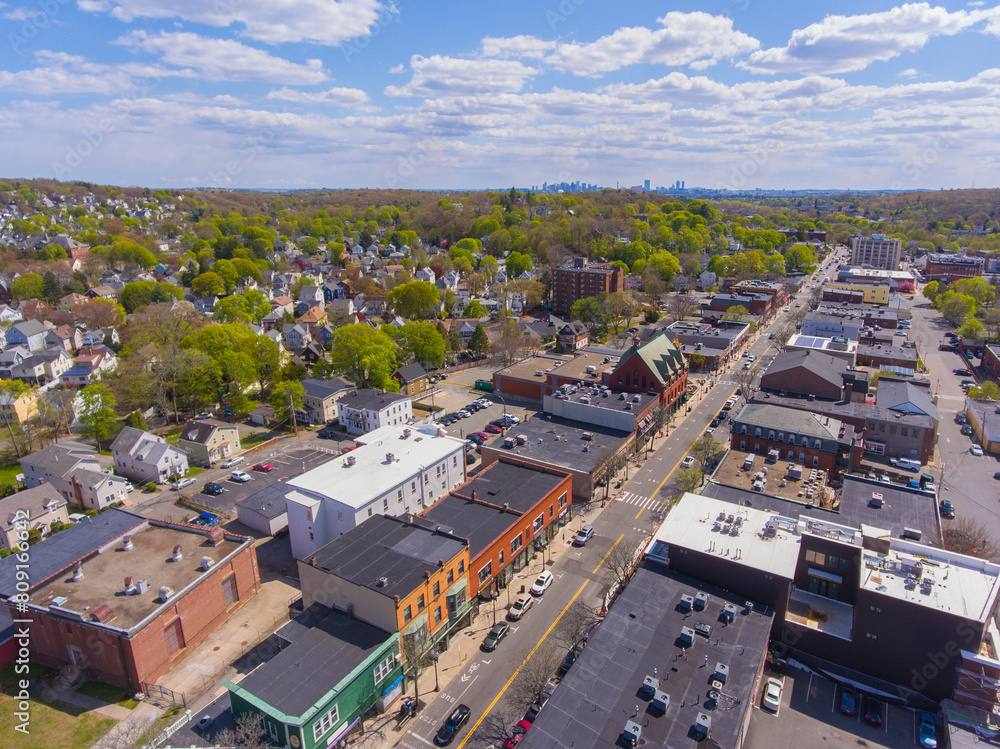 Obraz premium Historic commercial buildings aerial view on Main Street in historic city center of Melrose, Massachusetts MA, USA. 