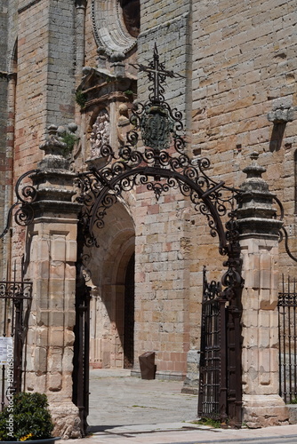 Entrada de la Catedral de Sigüenza