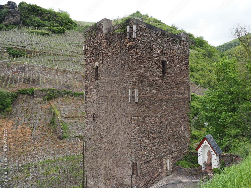 Viereckiger Turm in Zell an der Mosel