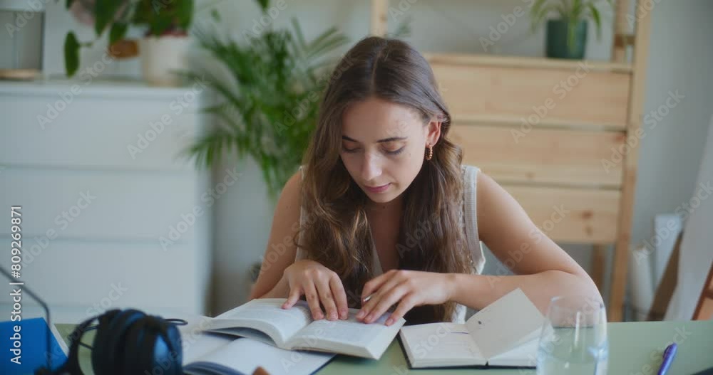 Focused Woman Learning Reading Desk Focused Woman Learning Reading Desk